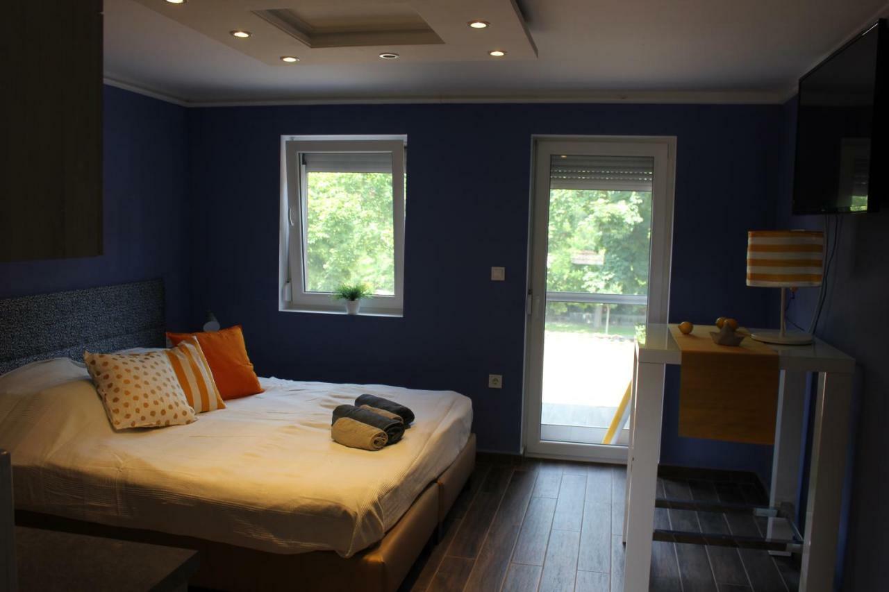 Magnolia Apartman Apartment Siofok Luaran gambar