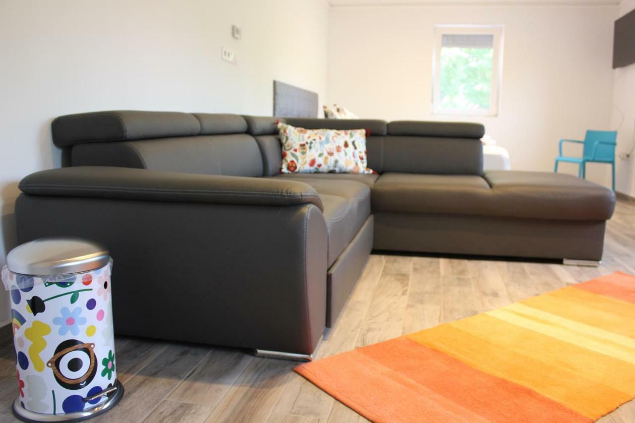 Magnolia Apartman Apartment Siofok Luaran gambar