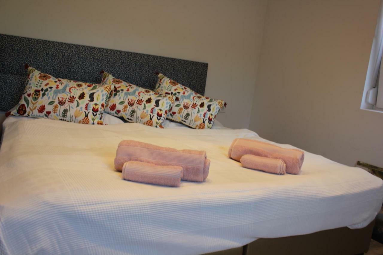 Magnolia Apartman Apartment Siofok Luaran gambar