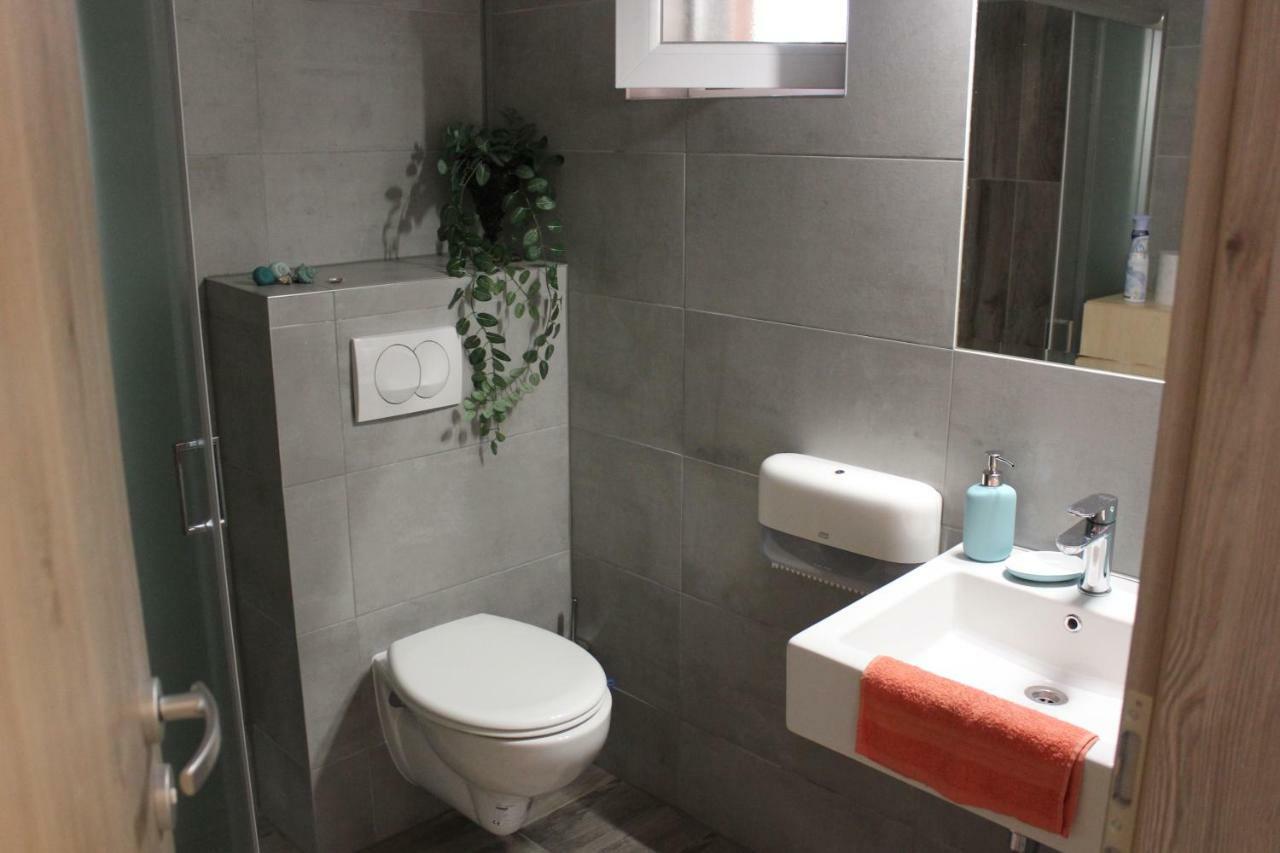 Magnolia Apartman Apartment Siofok Luaran gambar