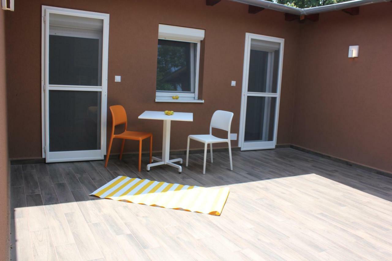 Magnolia Apartman Apartment Siofok Luaran gambar