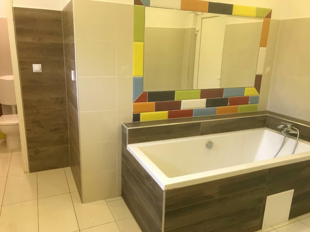 Magnolia Apartman Apartment Siofok Luaran gambar
